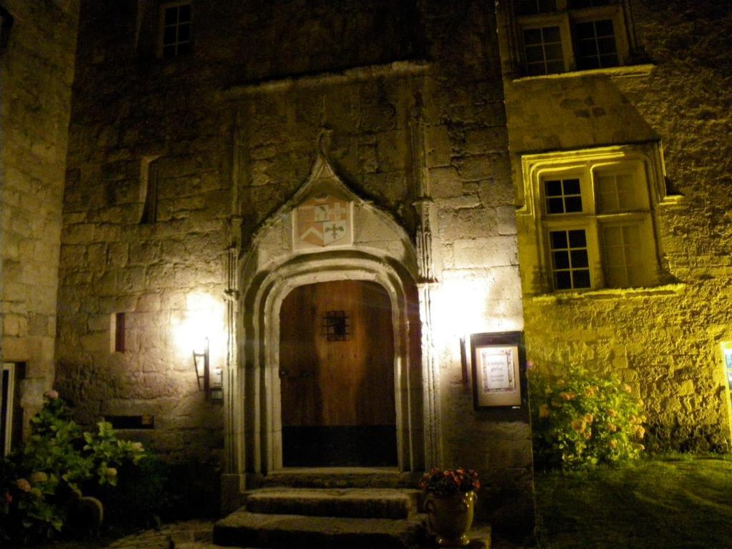 Chateau De Fourcès Exteriér fotografie